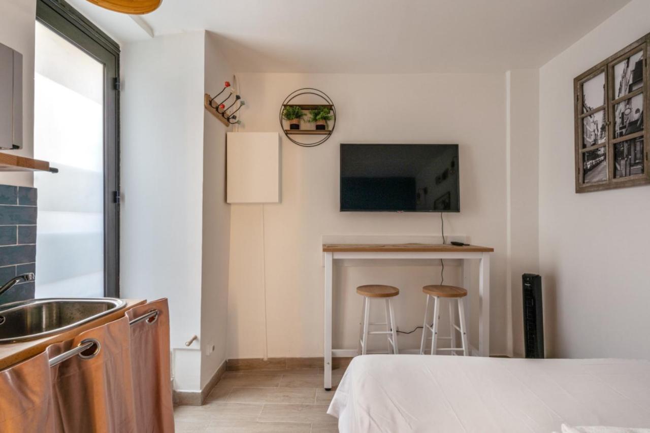 Studio In The Marais District - Paris - Welkeysアパートメント エクステリア 写真